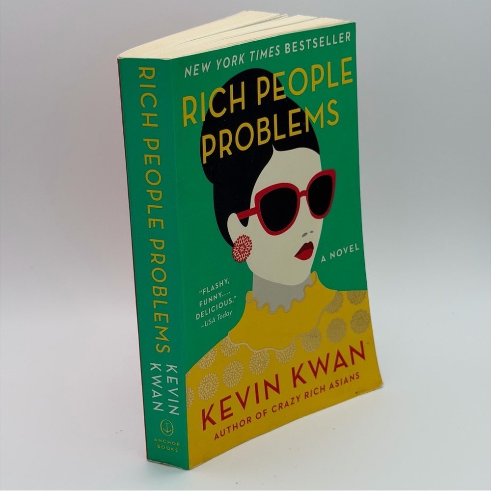 Rich People Problems by Kevin Kwan - Paperback - Picture 3 of 3